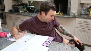 Ebony Honey Gold distracts the nerd to practice sex