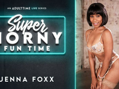 Ebony babe Jenna Foxx gave her viewers a good time