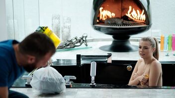 Carolina Sweets in Carolina Sweets orders take out but soon forgets about it while she takes a hot bath and relaxes. The delivery boy Chad Whitediscovers the back door is open and goes inside to see if anyone is home, and discovers Carolina in the tub. Sh