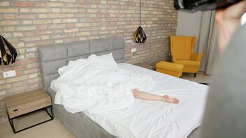 Bonnie Dolce in Lick and fuck a home star