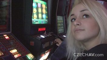 Fuck)Noname in 18 y/o gambler