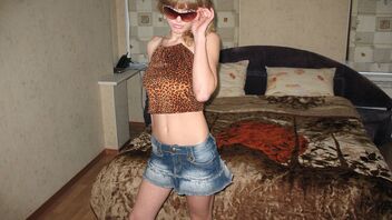 Fuck)Natasha in TEENY TEASER GETS NAKED ON CAM